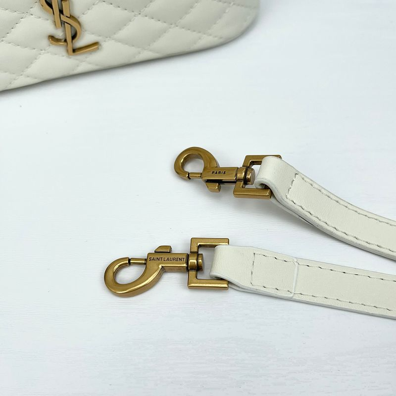 LYP46 bag 18-11-6.5cm  Shoulder bags