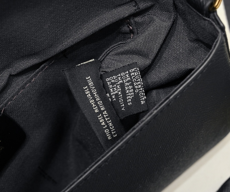 LFP35 bag 21.5-13-3cm Shoulder bags