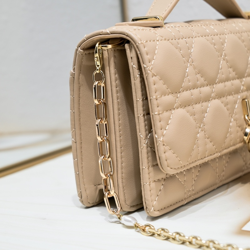 LDP28 bag 25-15-6cm Shoulder bags
