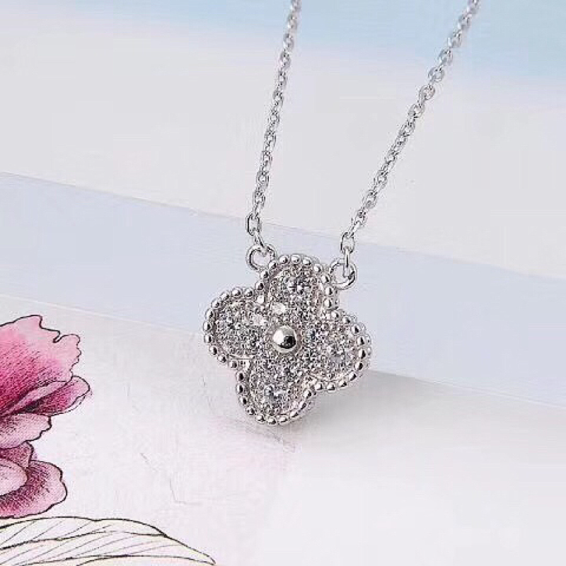 VAN61  Women's Full Diamond Necklace Jewelry