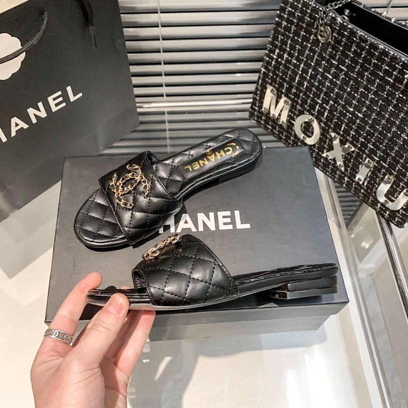 MCS06 Synthetic Leather slippers 35-40 Shoes With box