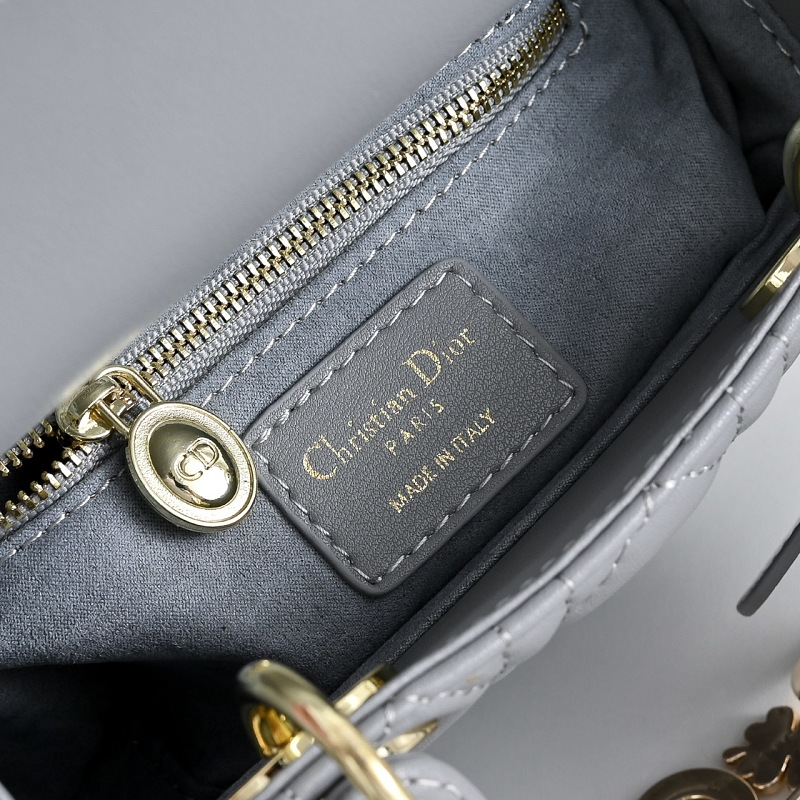 LDP56 Leather bag 17-15-8cm Hand bag