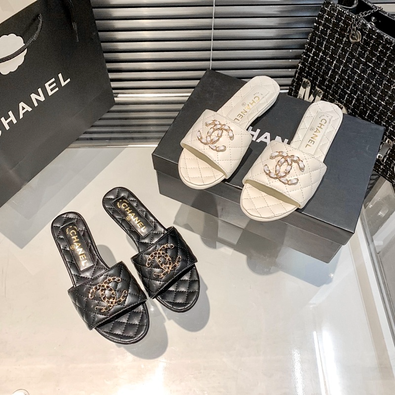 MCS06 Synthetic Leather slippers 35-40 Shoes With box