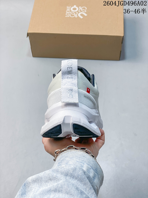 BOS3 Man and women 36-45 shoes with box