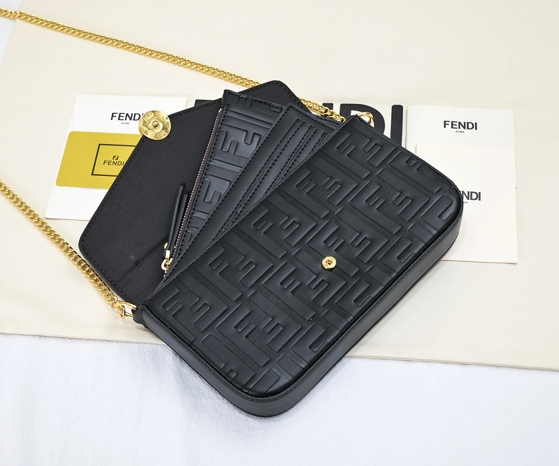 LFP35 bag 21.5-13-3cm Shoulder bags