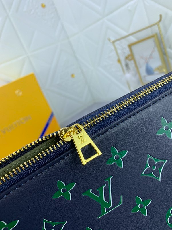 LLP5 Leather shoulder bag 26-20-12CM Hand Bags