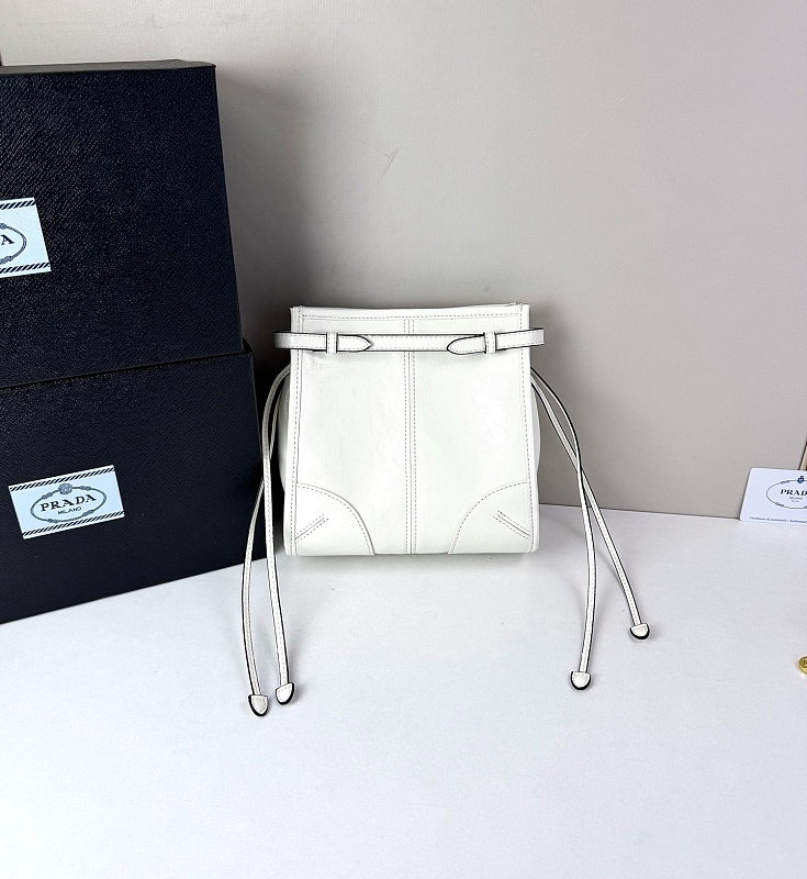 LPP38 bag 19.5-20-7cm Shoulder bags