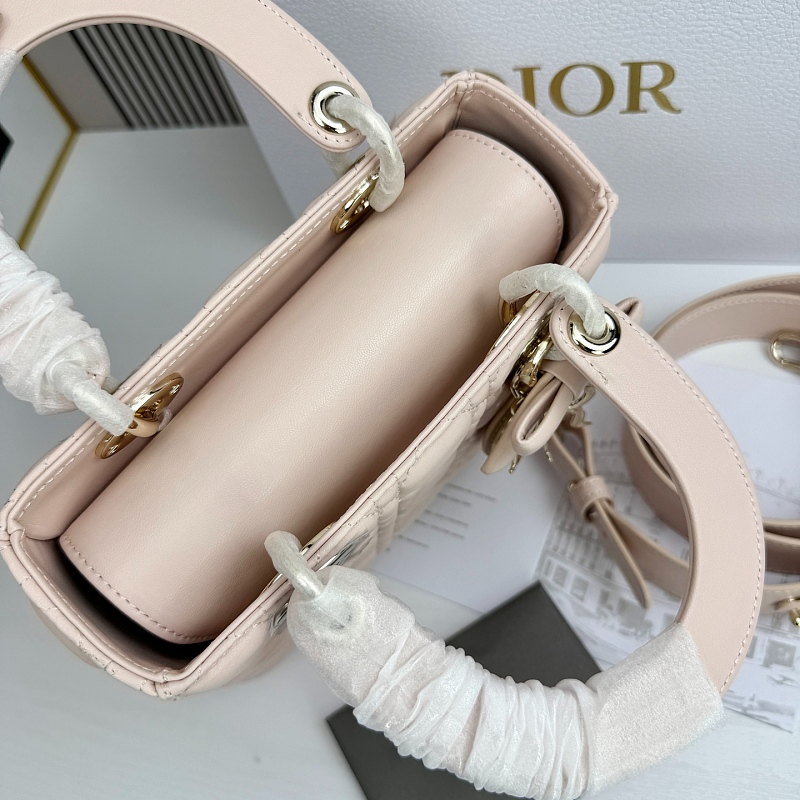 LDP31 bag 20-17-8cm Hand bag