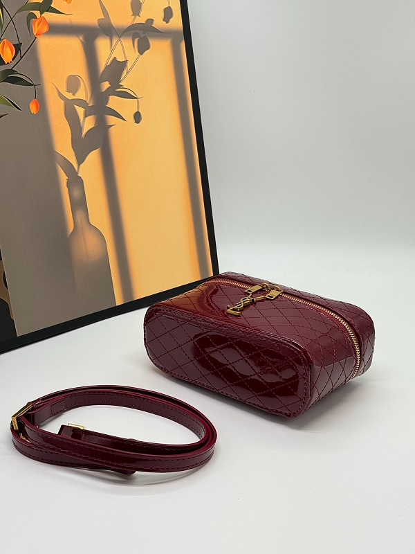 LYP56 bag 18.5-11-7cm  Shoulder bags