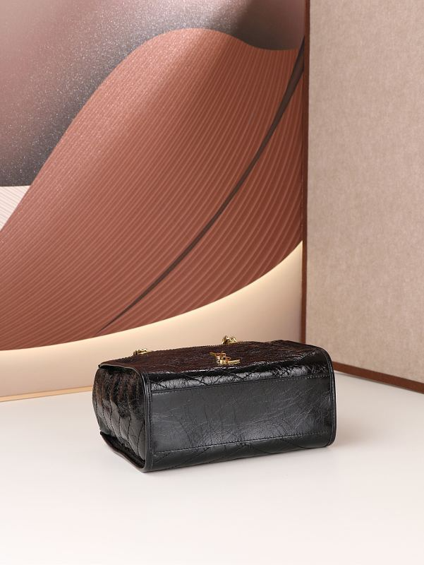 LYP54 bag 25-22-10cm  Shoulder bags