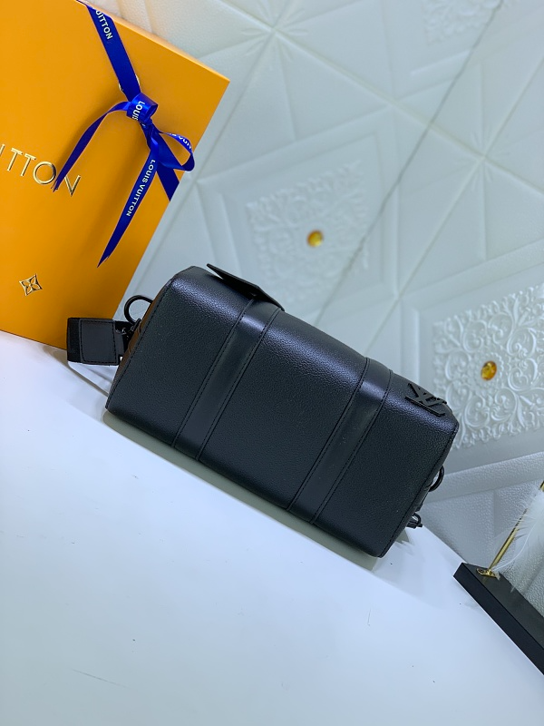 LLP002 Leather Bag 27-17-13CM travel bag