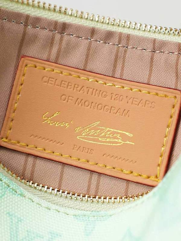 LLP268 bag 23.5-13.5-4CM Shoulder bags