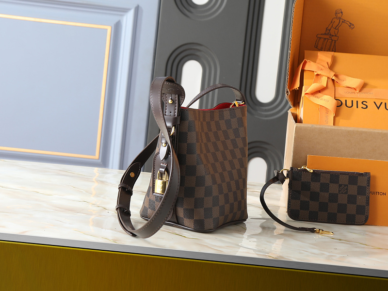 LLP256 bag 16-18-12CM Hand bag