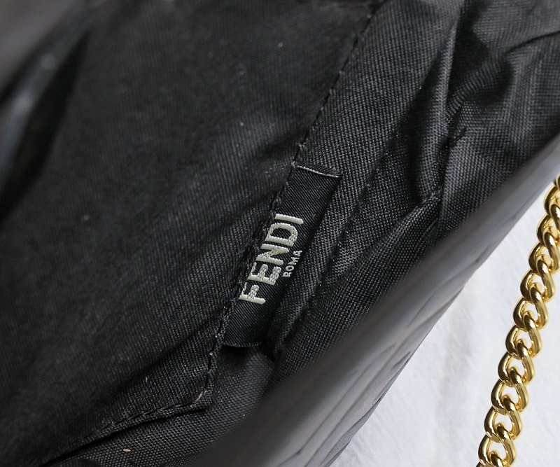 LFP35 bag 21.5-13-3cm Shoulder bags
