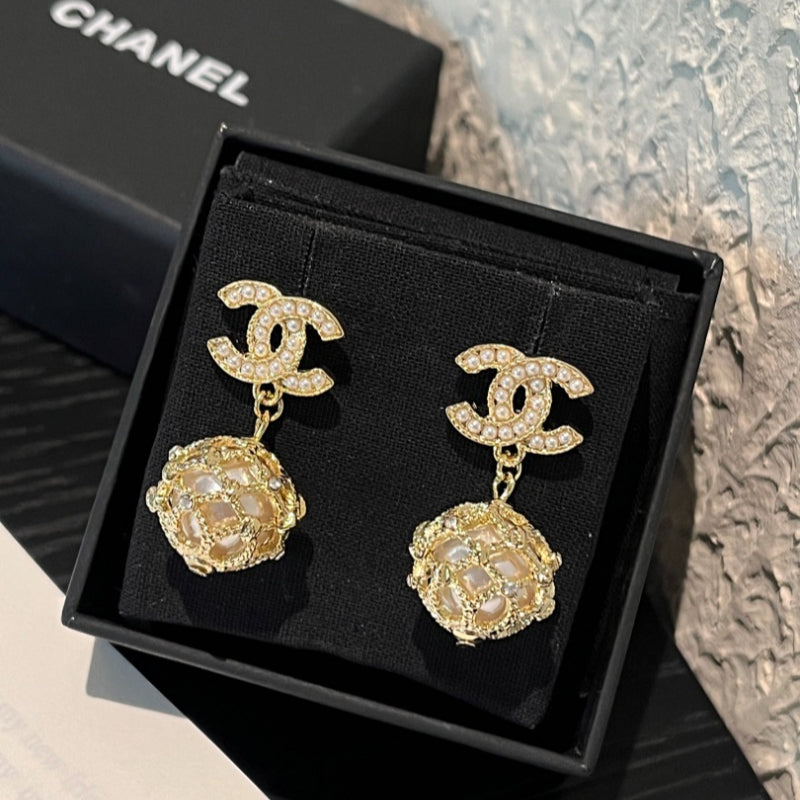 A124  Women's pearl pendant round ball pearl earrings jewelry
