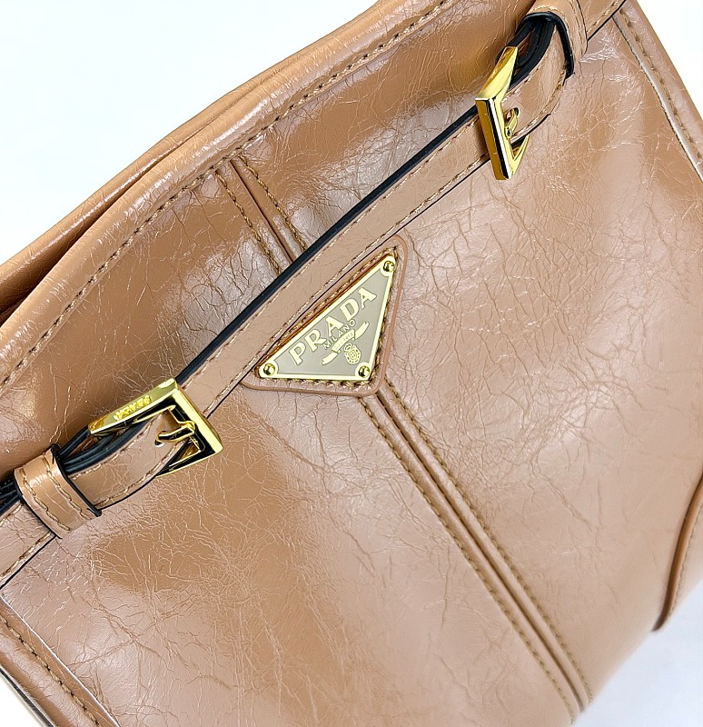 LPP38 bag 19.5-20-7cm Shoulder bags