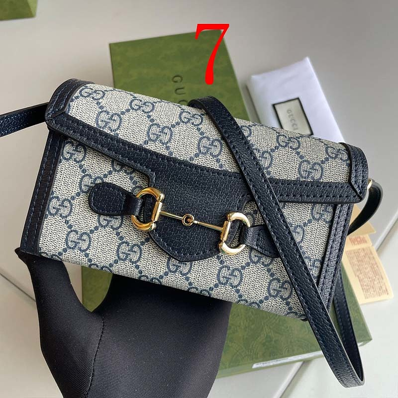 LGP67 bag 18-12-5cm Shoulder bags