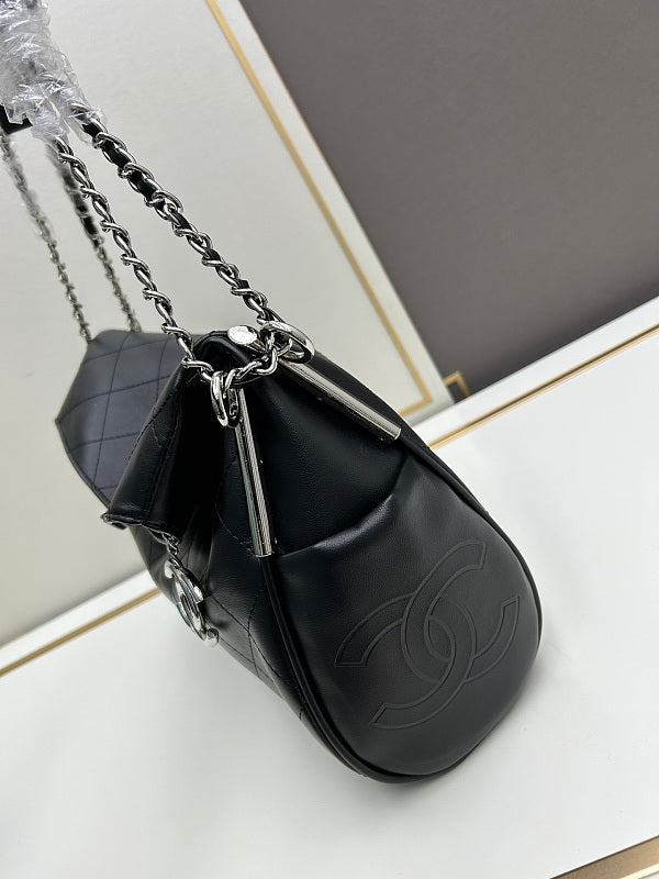 LCP135  Bag 35-11-24CM 30-11-22CM Shoulder bag