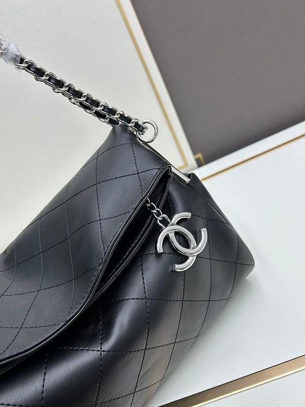 LCP135  Bag 35-11-24CM 30-11-22CM Shoulder bag