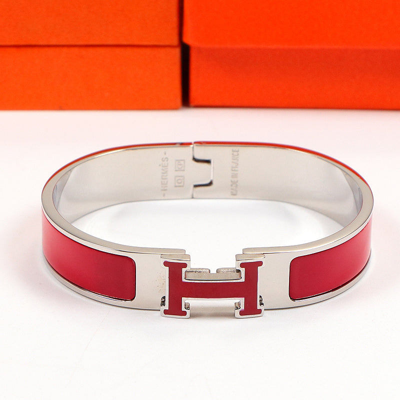 HB3 Classic stainless steel bracelet with H logo, high-quality jewelry