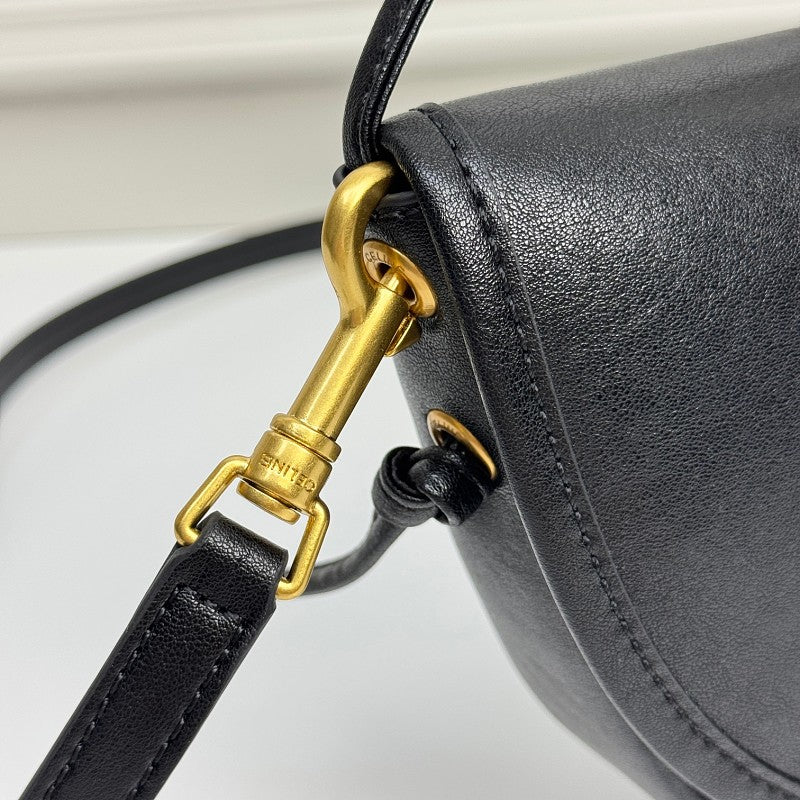 LCP64 bag 25-13-5cm Hand bag