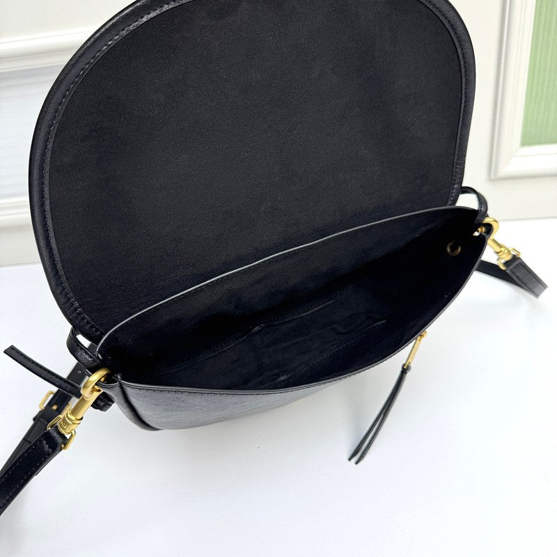 LCP64 bag 25-13-5cm Hand bag