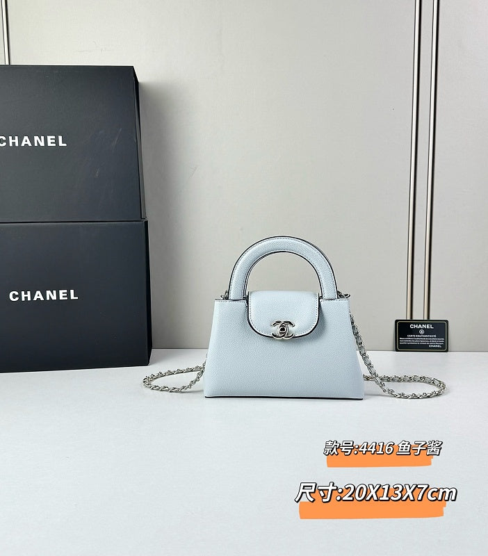 LCP112 bag 20-13-7cm  Shoulder bags