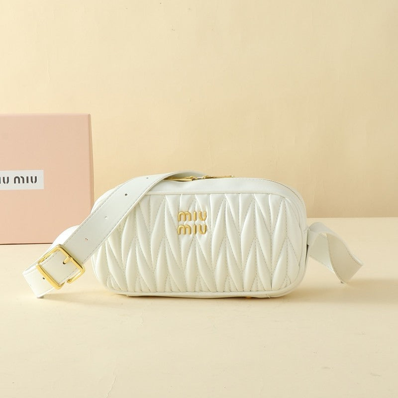 LMP15 bag 24-11.5-7cm Shoulder bags