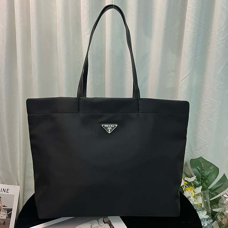 LPP31 bag 38-32-16cm Hand bag