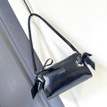 LMP28 bag 22-13-6cm Hand bag