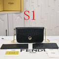 LFP35 bag 21.5-13-3cm Shoulder bags