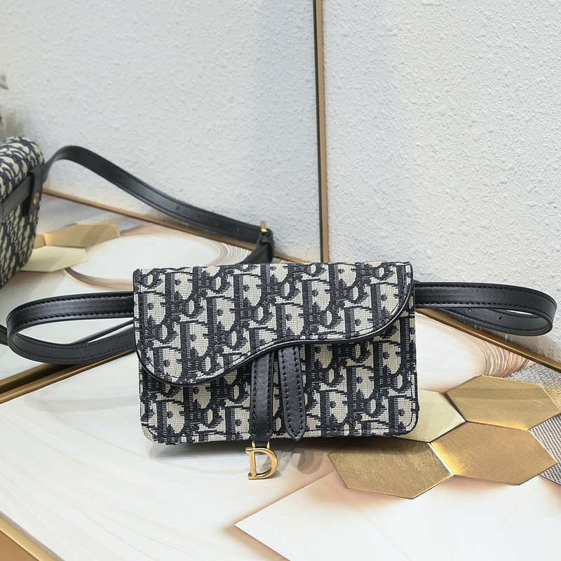 LDP48 Shoulder bags 18.5-11-2cm  with box